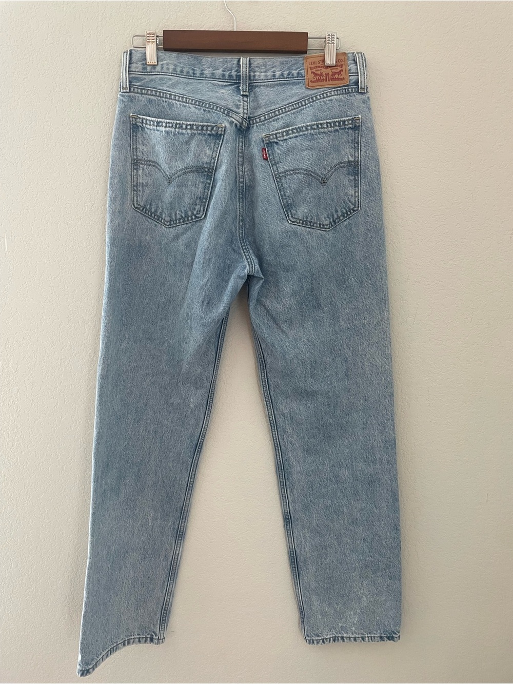 Levis Low Pro Straight Jeans Size 30 Medium Wash Low Rise - Picture 3 of 9